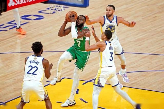 哈维：亚马尔将是未来10或15年内最出色的球员