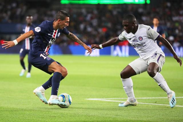 掘金大胜骑士锁定季后赛 76人送猛龙13连败