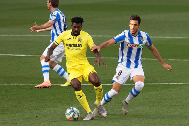 王哲林压哨3分绝杀上海险胜深圳 山东力克宁波